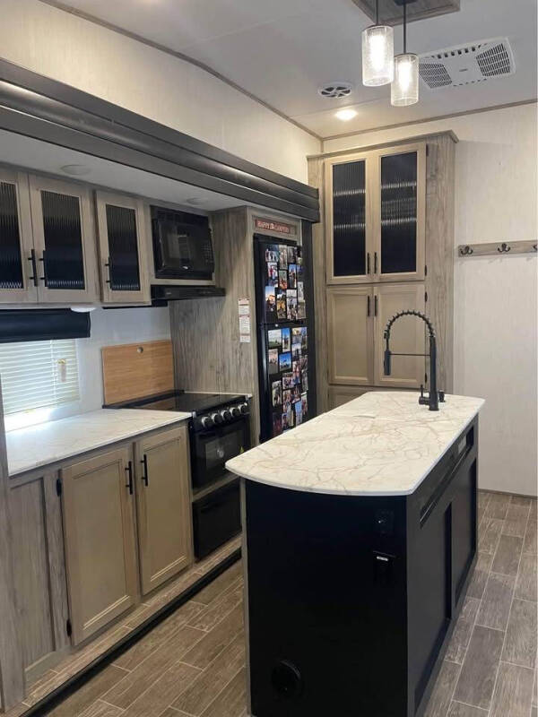 2022 Forest River ARCTIC WOLF