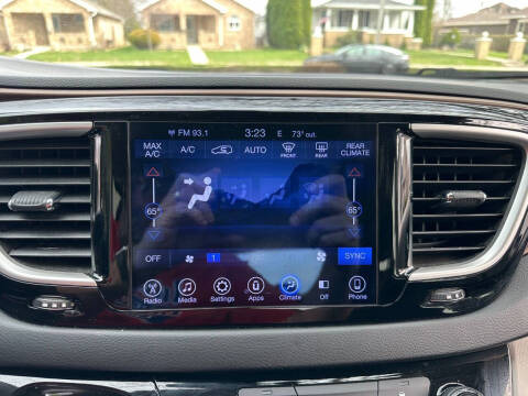 2017 Chrysler Pacifica Touring Plus