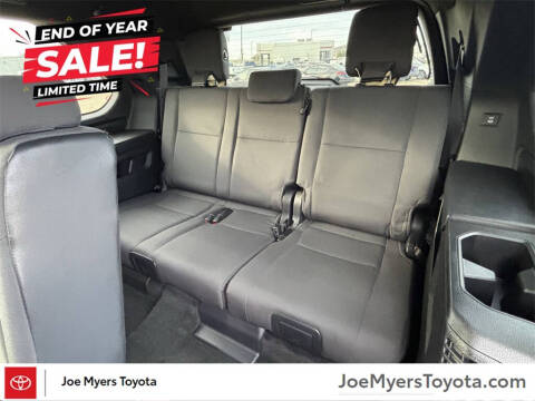 2025 Toyota Sequoia SR5