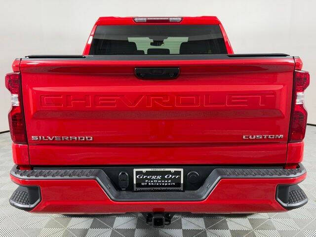 2025 Chevrolet Silverado 1500 Custom