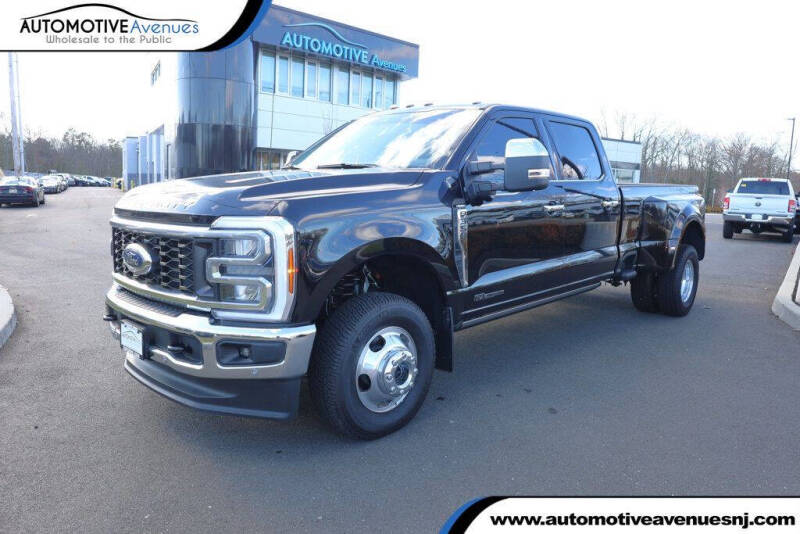 2025 Ford F-350 Super Duty Lariat