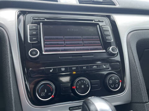 2013 Volkswagen Passat