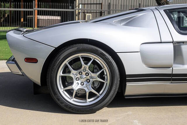2005 Ford GT
