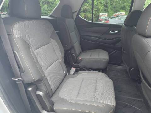 2020 Chevrolet Traverse LT Cloth