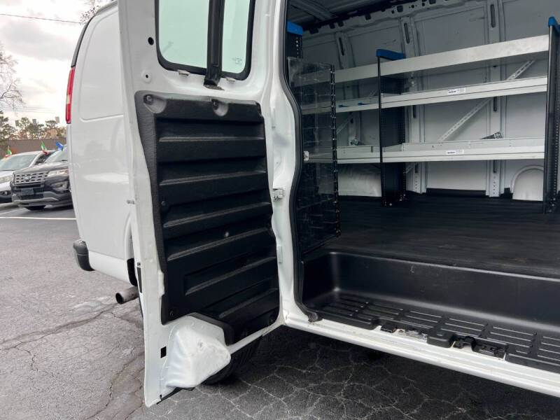 2019 Chevrolet Express 2500