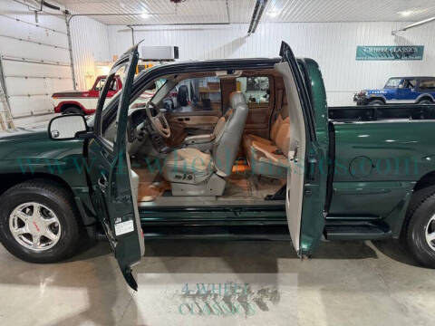 2001 GMC Sierra C3