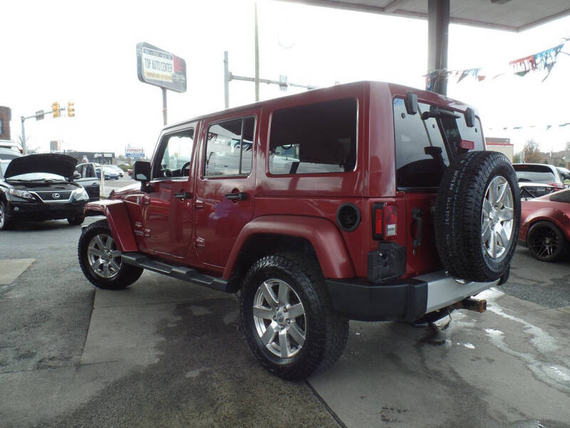 2012 Jeep Wrangler Unlimited Sahara
