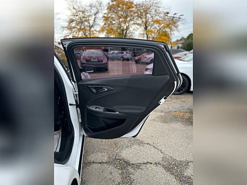 2018 Chevrolet Malibu LS