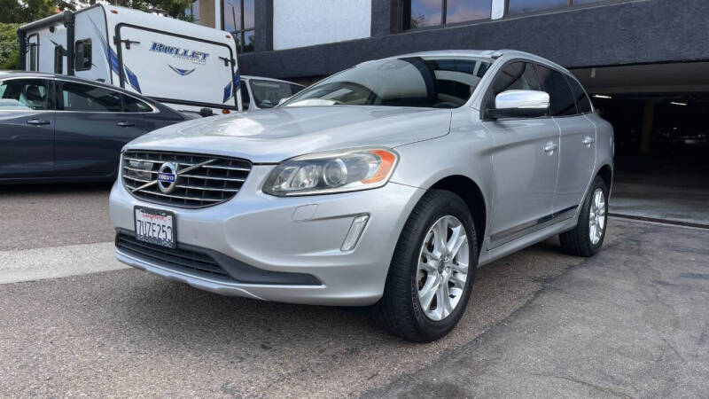 2016 Volvo XC60 T5 Drive-E Platinum
