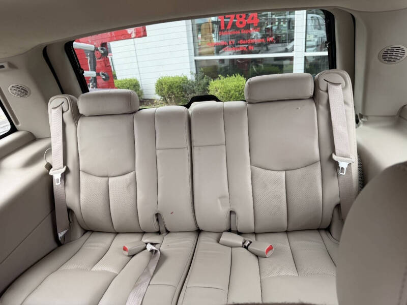 2005 Cadillac Escalade