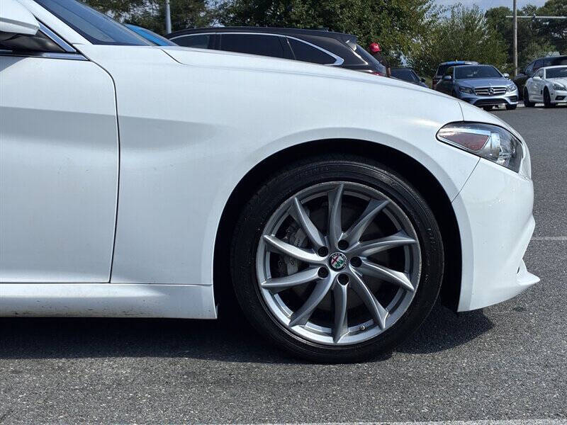 2019 Alfa Romeo Giulia Sport