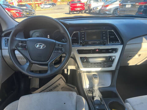 2016 Hyundai Sonata Hybrid SE
