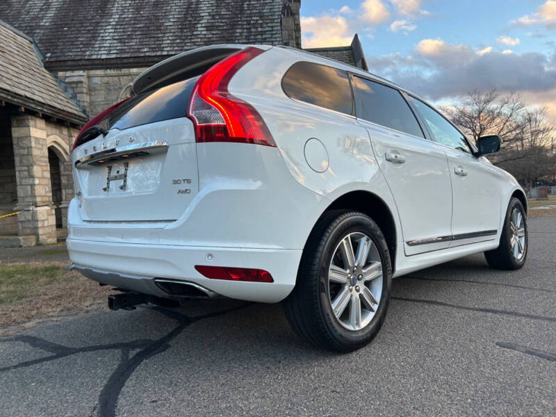 2016 Volvo XC60 T6