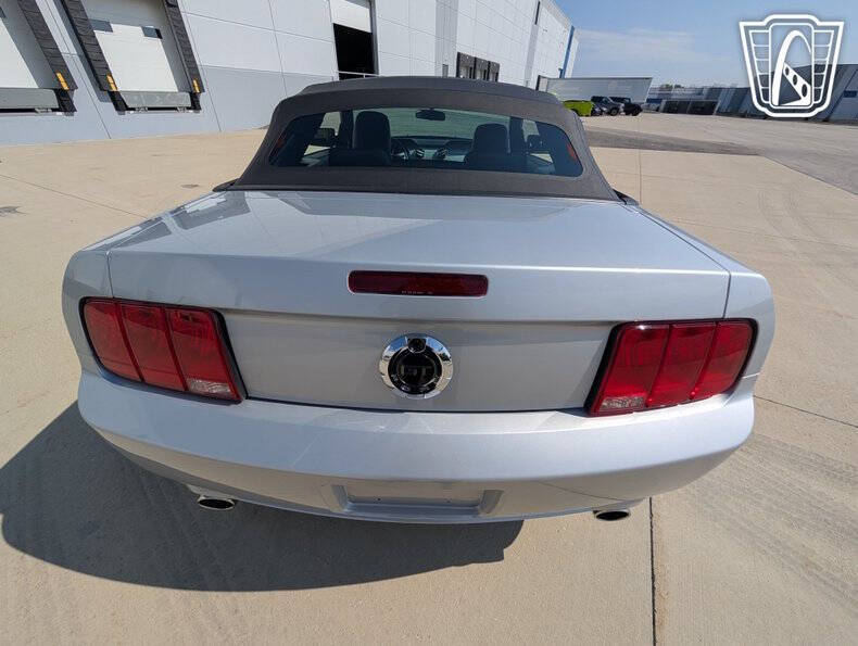 2005 Ford Mustang