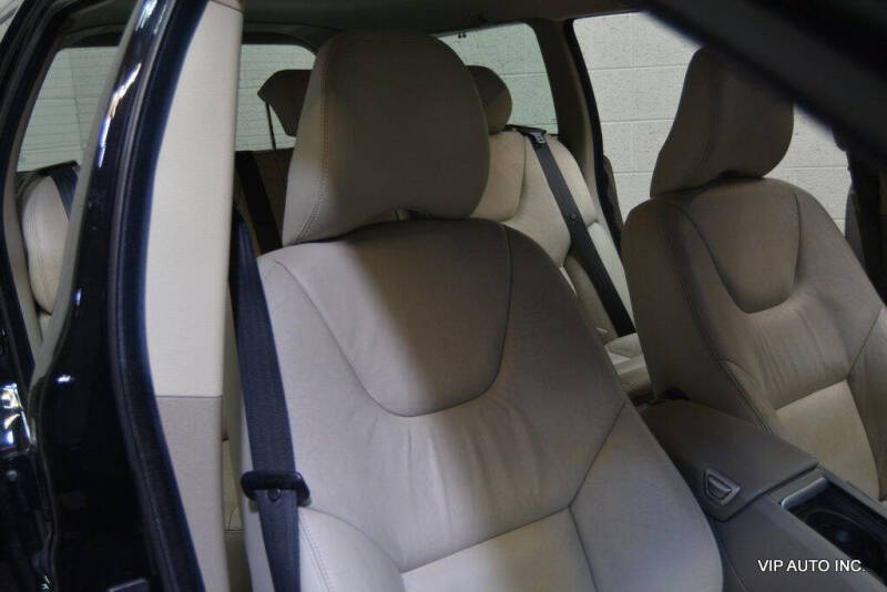 2007 Volvo V70 2.4