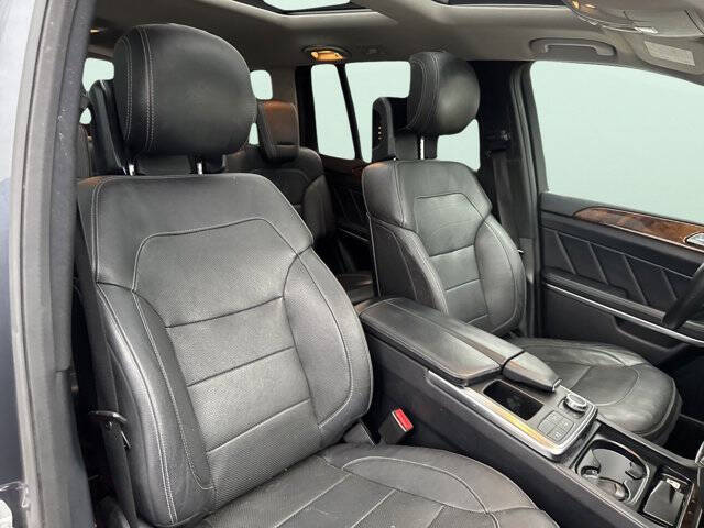 2015 Mercedes-Benz GL-Class GL 550 4MATIC
