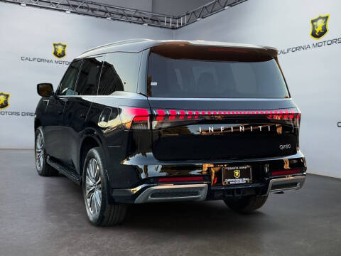 2025 Infiniti QX80 Luxe