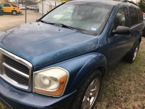 2004 Dodge Durango for sale at Simmons Auto Sales in Denison TX