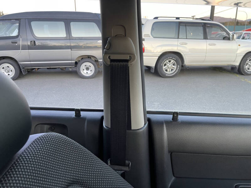 2000 Toyota BB