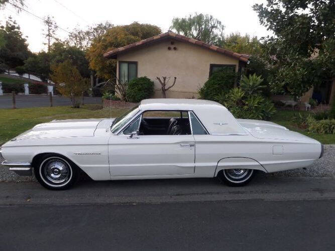 1964 Ford Thunderbird