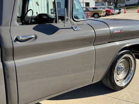 1961 Chevrolet Apache