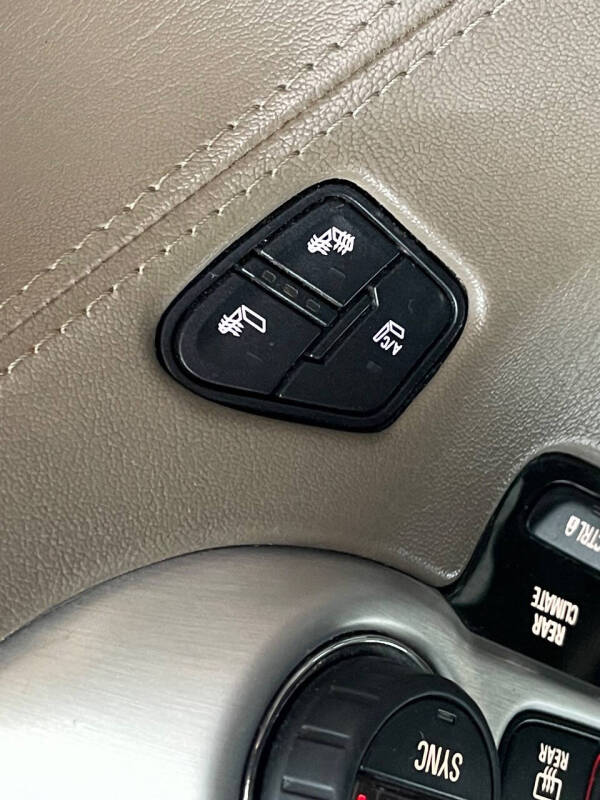 2016 GMC Yukon XL SLT