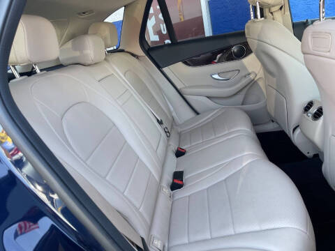 2019 Mercedes-Benz GLC GLC 300