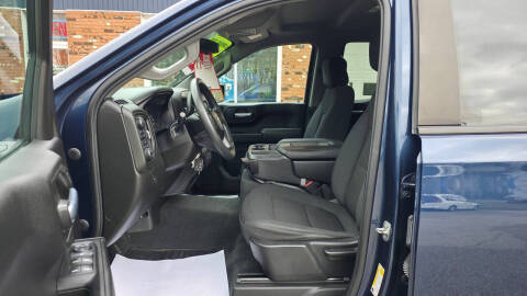 2021 Chevrolet Silverado 1500 Custom