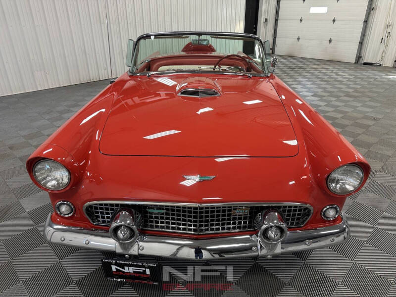 1956 Ford Thunderbird