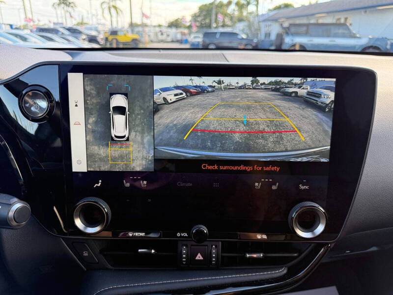 2024 Lexus NX 350h Premium