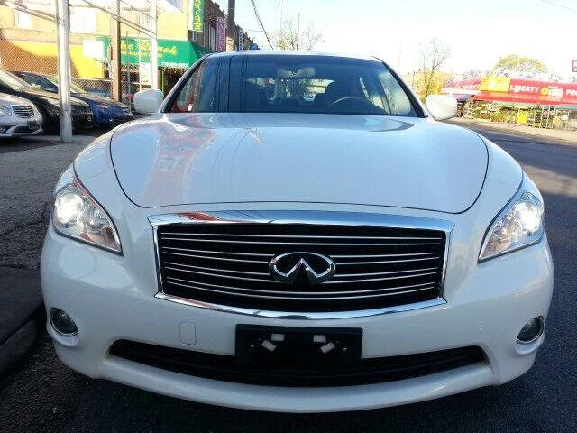 2011 Infiniti M37 x