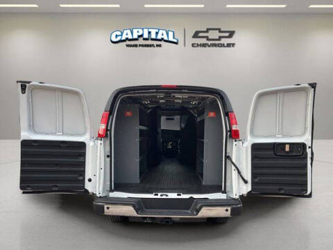 2025 Chevrolet Express 2500