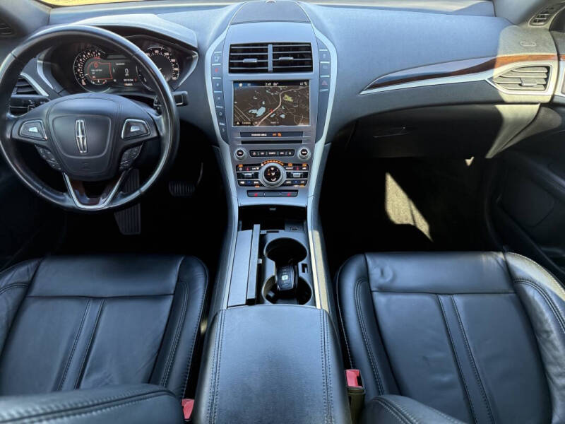 2017 Lincoln MKZ Select