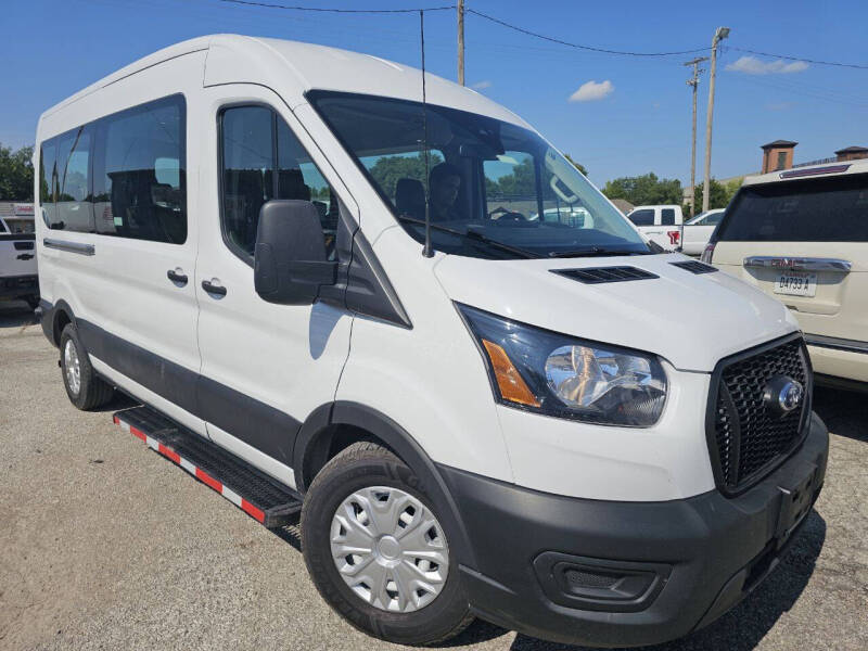 2022 Ford Transit Passenger Van XL's photo