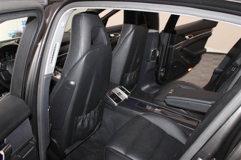 2014 Porsche Panamera