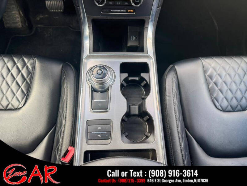 2023 Ford Edge Titanium