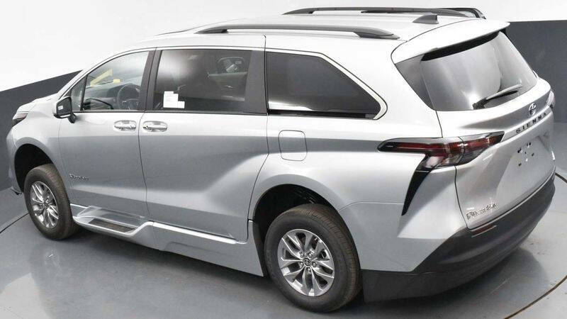 2024 Toyota Sienna