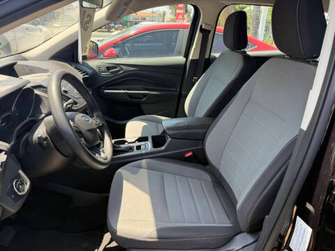 2019 Ford Escape S