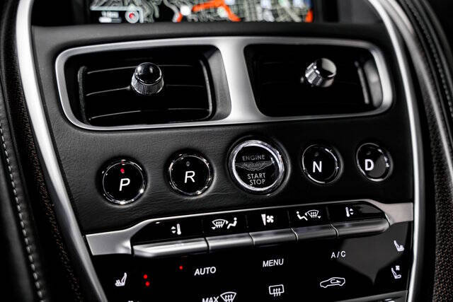 2017 Aston Martin DB11