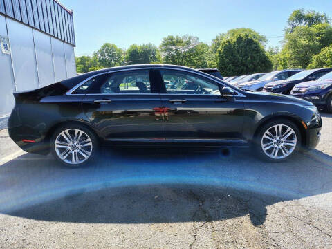 2014 Lincoln MKZ