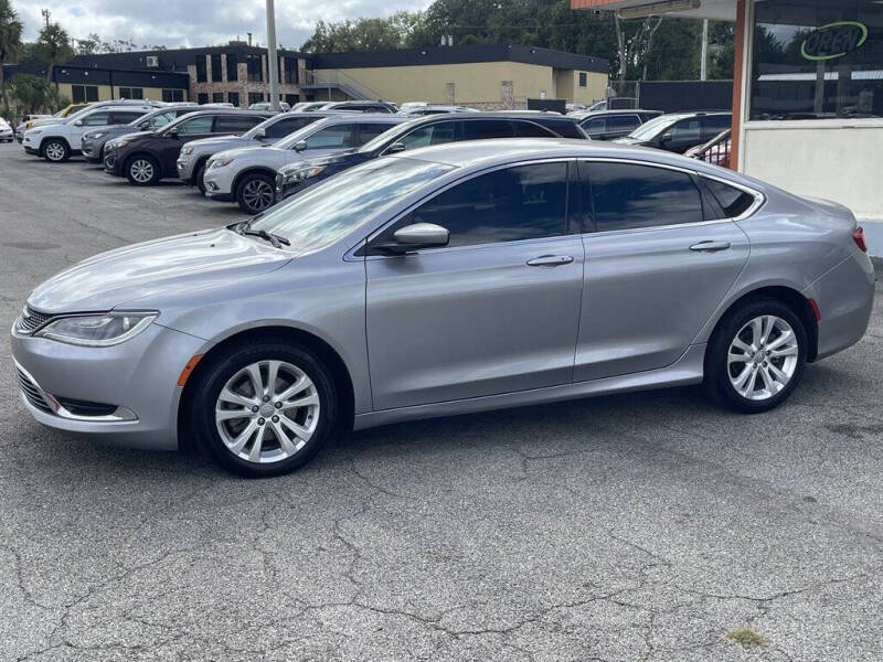 2015 Chrysler 200 Limited