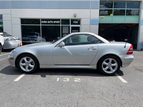 2001 Mercedes-Benz SLK for sale at Euro Auto Sport in Chantilly VA