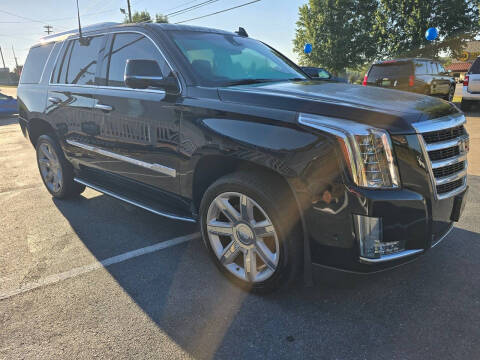 2017 Cadillac Escalade Luxury