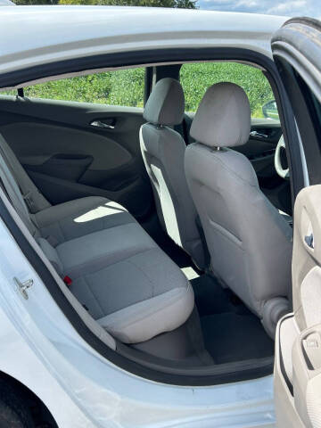 2018 Chevrolet Cruze LT Auto