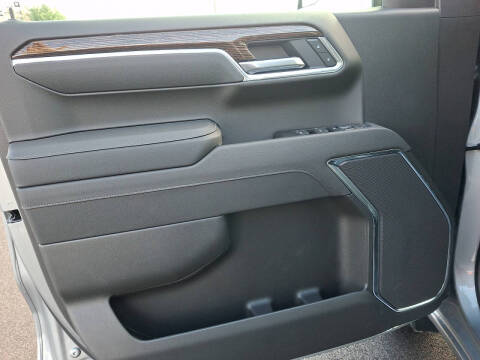 2026 GMC Sierra 1500 Elevation Standard