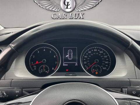 2016 Volkswagen Golf TSI S