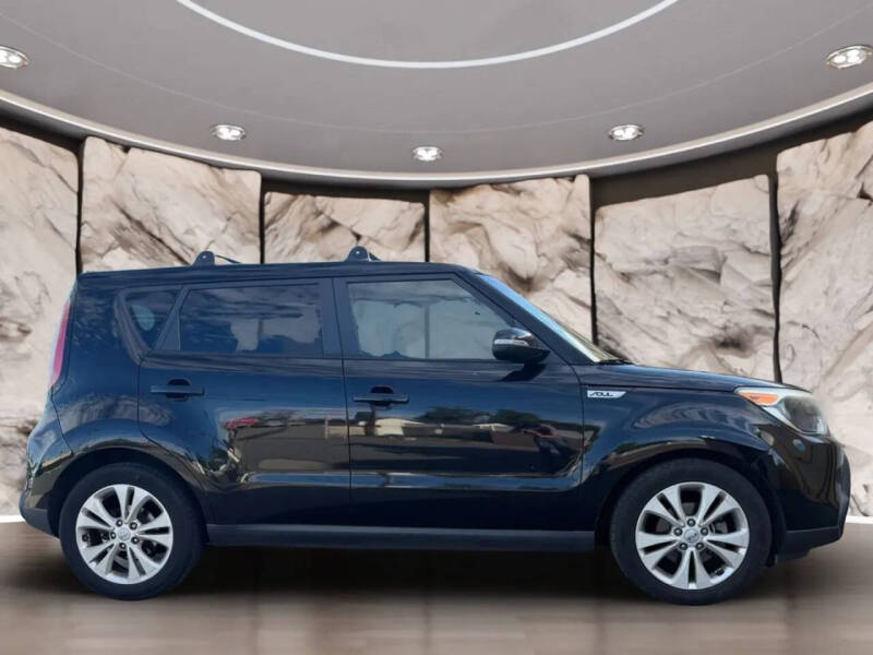 2014 Kia Soul +