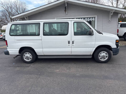 2011 Ford E-Series E-150 XL
