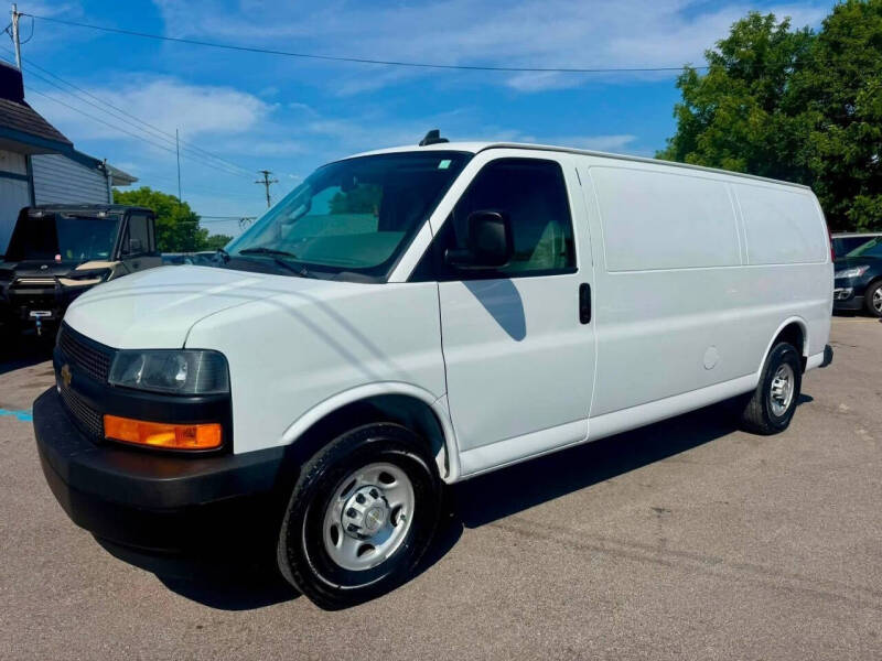2020 Chevrolet Express 2500