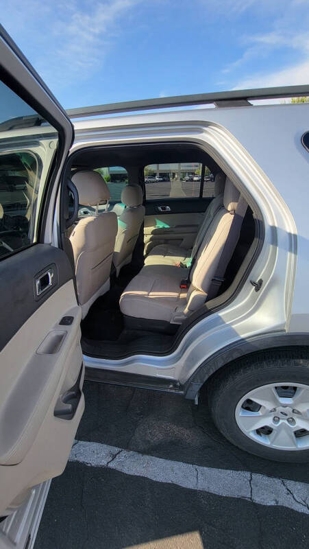 2014 Ford Explorer
